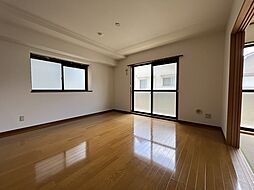 ラフィーネカツタ 3階1SLDKのリビング/ダイニング