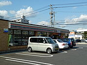 コンビニ「セブンイレブン広島五日市海老園店まで376ｍ」