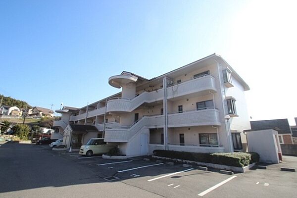 広島県広島市佐伯区五日市町皆賀(賃貸マンション3LDK・1階・67.89㎡)の写真 その1