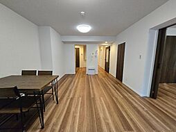 長池公園せせらぎ通り北3号棟　3号棟 3LDKのリビング/ダイニング