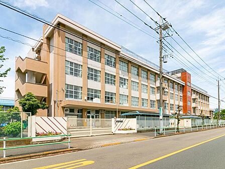 八王子市立高倉小学校迄890m