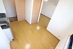 アーカンシェル東寝屋川 4階1LDKのリビング/ダイニング