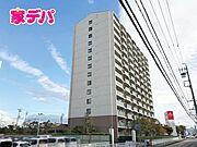 周辺にスーパーやドラッグストアが多数！毎日のお買い物に困りません。 資料のみのご請求も迅速にご対応させていただきます。お気軽にお問い合わせください！ 
