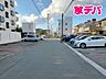 外観：前面道路