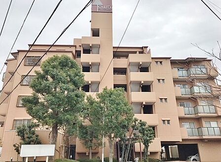 地域に密着した不動産販売でお客様のニーズに、経験豊富なスタッフが柔軟に対応させていただきます。