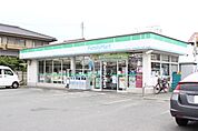 ファミリーマート豊橋草間町店（430m）