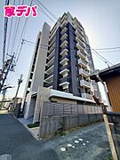 【オール電化】ウォークスルークローゼット完備の「2LDK」。小・中学校が徒歩圏内！