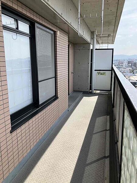 バルコニーを拡大表示