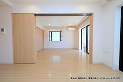 ベラフローレ　東南角２DK　Cタイプ 208 2階2DKのリビング/ダイニング