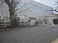 徒歩9分 小学...