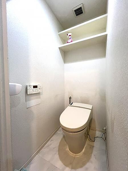 トイレを拡大表示
