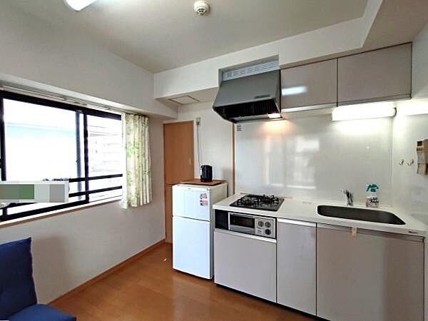 キッチンを拡大表示