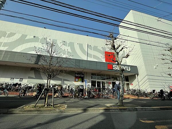 周辺を拡大表示