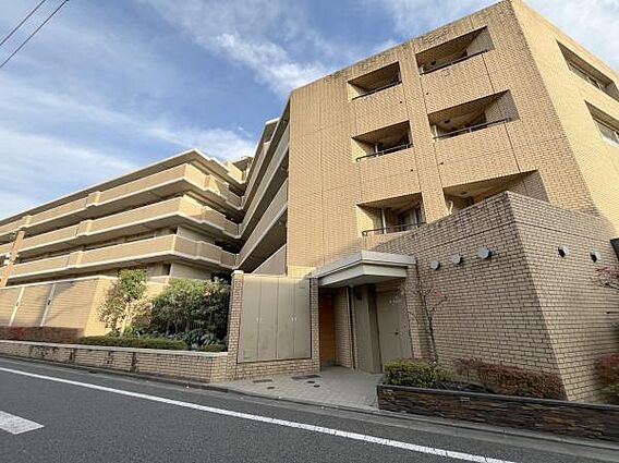 外観　北西側の...