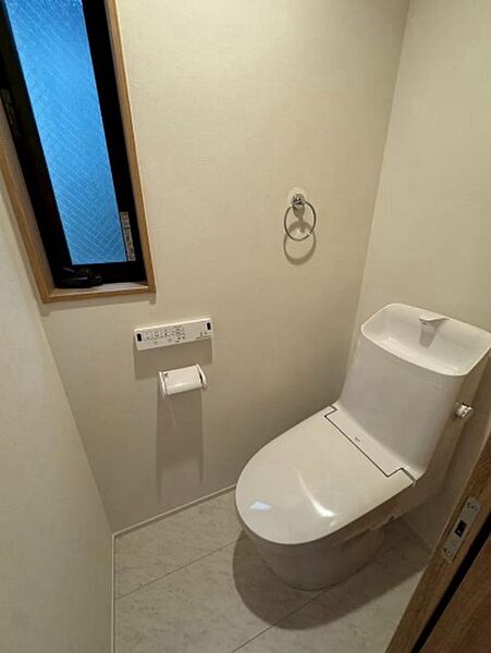 トイレを拡大表示