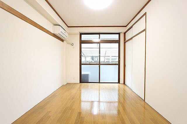 寝室