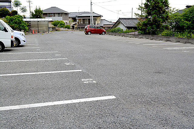 駐車場。