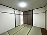 和室：和室6帖。異なる場合は現況を優先します。