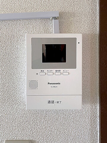 モニター付きインターホン。異なる場合は現況を優先します。