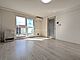 リビング...