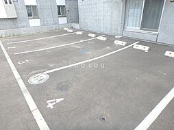 6 / 8