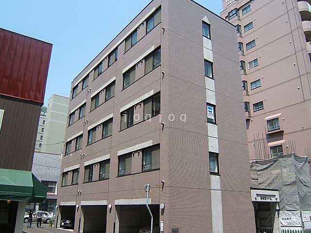 3 / 9