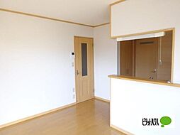 プルミエールB 103 1階1LDKのリビング/ダイニング