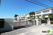 中学校「伊勢崎市立あずま中学校まで1146m」