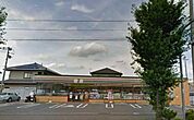 コンビニ「セブンイレブン伊勢崎宮子西店まで605m」