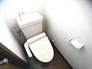 温水洗浄暖房便座です。