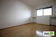 北側洋室6帖