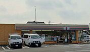コンビニ「セブンイレブン伊勢崎寿町店まで242m」