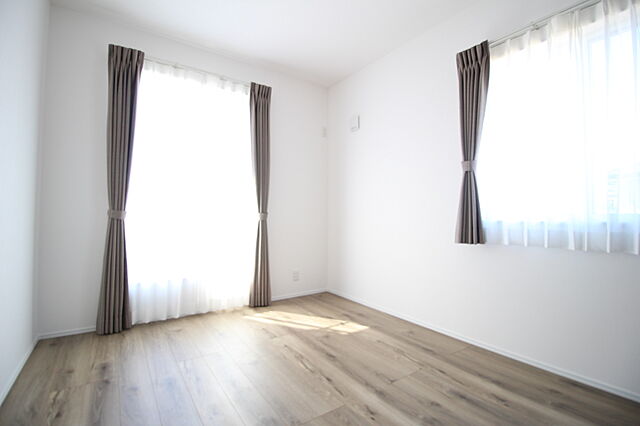 洋室 伊勢崎市宮子町3561-8