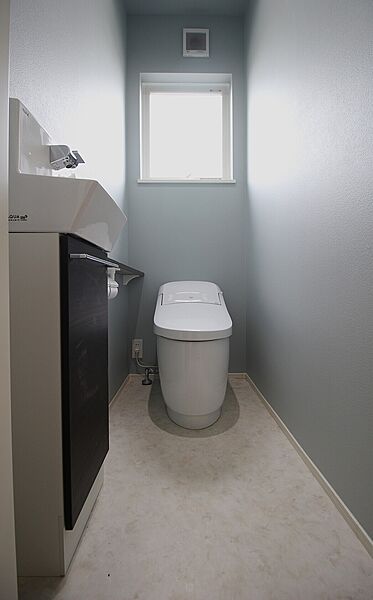 トイレを拡大表示