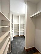 土間収納　約３帖