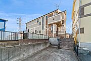◆外観◆緑豊かなゆとりが感じられる閑静な住宅街。穏やかな空気が感じられるお住まいで、プライベートを満喫できる暮らしが始まります。