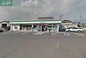 ファミリーマート岡山今七丁目店 681m