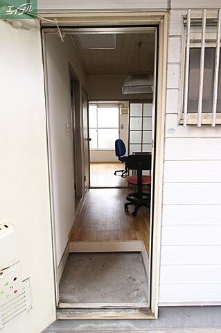 玄関