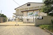 玉野市立大崎小学校 1063m