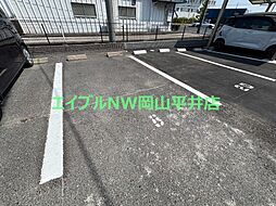 13 / 22