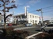 中国銀行岡南支店 705m