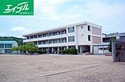 玉野市立荘内小学校 2602m