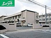 玉野市立八浜中学校 585m