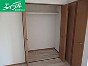 リビングクローゼット
