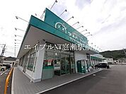 ザグザグ金川店 2764m