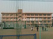 岡山市立吉備小学校 742m