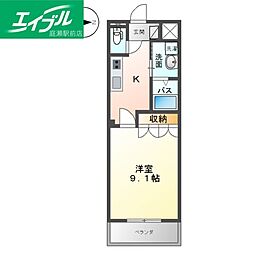 カントリードール 1階