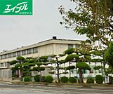 倉敷市立西阿知小学校 384m