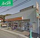 ヤマザキショップ 1090m