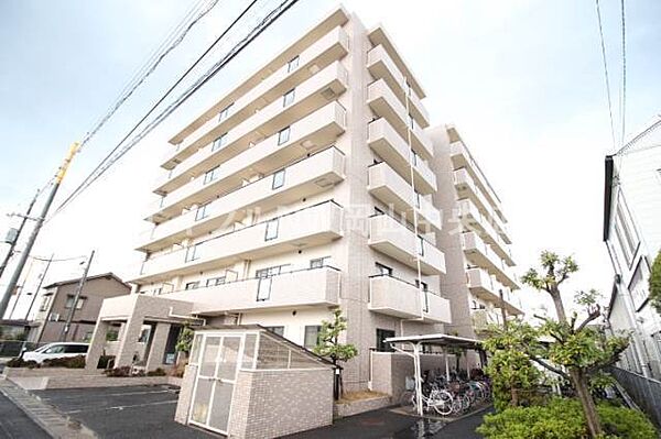 スカール富田公園 ｜岡山県岡山市北区富田(賃貸マンション3LDK・4階・60.90㎡)の写真 その1